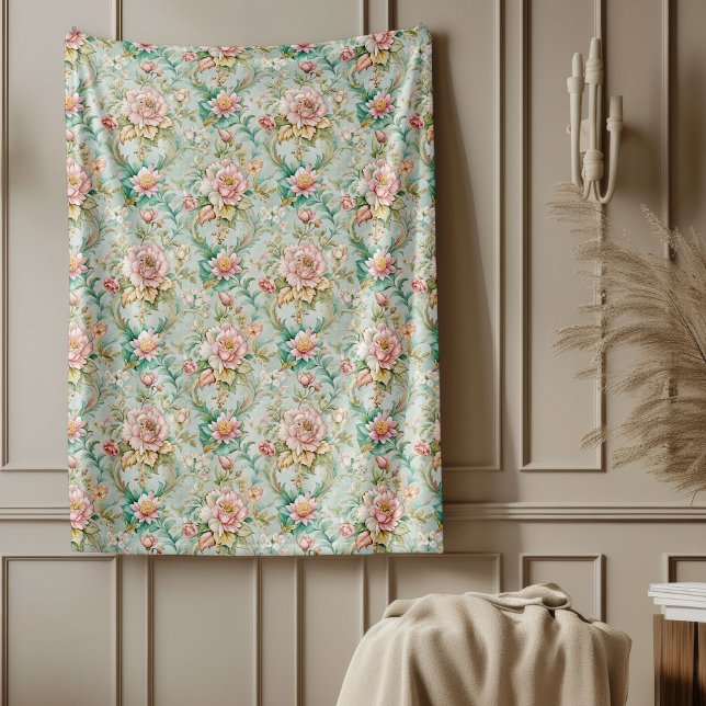 Encharcando o cobertor do rococó com flores delici (Charming Rococo Blanket with Delicate Flowers)