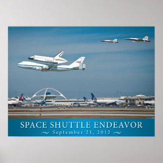 Endeavor de Shuttle de Espaço com jatos poster 24x