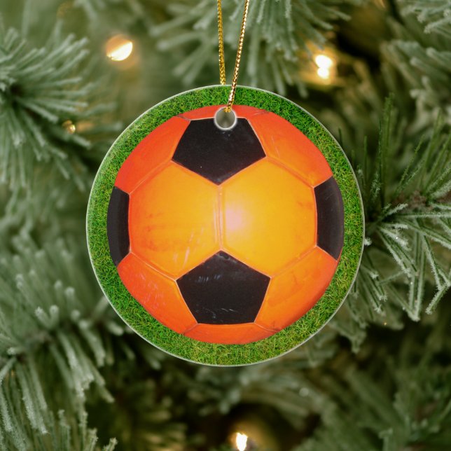 Enfeite de Bola de Futebol Laranja e Preta (Árvore)
