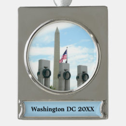 Enfeite De Natal Prateado Com Faixa Monumento a Washington e Memorial da II Guerra Mun