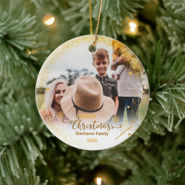 Enfeites Alegres Foto Nome da Família e Ano Dourad (Merry Ornaments Photo Family Name and Year Gold ornaments family photo memories new parents)