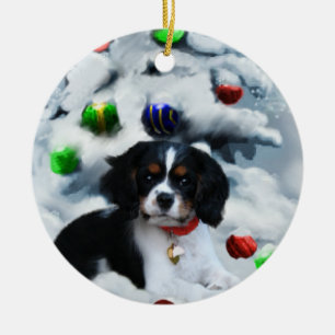 Enfeites de natal descuidados do Spaniel de rei