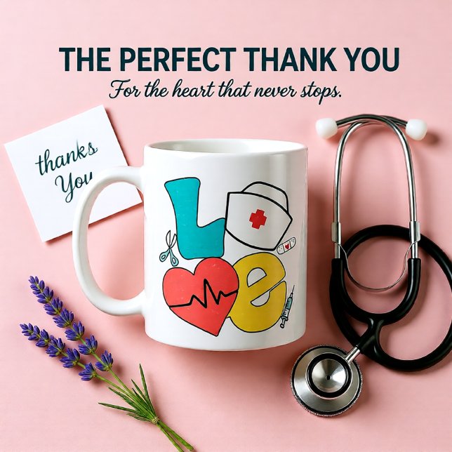 Enfermeira Amor - caneca clássica (Nurse LOVE Typography – Cute Medical Appreciation Coffee Mug)