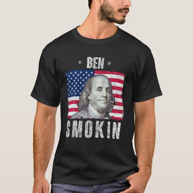 Engraçado 4 de julho Camisa Ben Fumando erva EUA P (Frente)