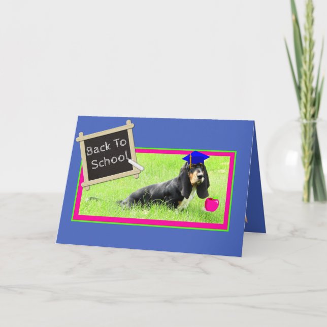 Engraçado Basset de volta ao Cartão Escolar com Ap (Frente)