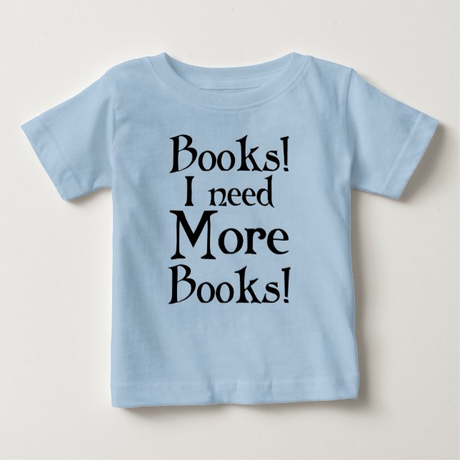 Engraçado eu preciso mais t-shirt dos livros (Frente)