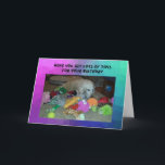 Engraçado Ouro de Cartão de Aniversário com Brinqu<br><div class="desc">Cevada,  o Ouro Retriever não gosta de compartilhar seus brinquedos. Espero que seu especial seja feliz com um cartão bonito!

Vendido por Barley Cards,  feito com modelos de resgate de animais. 25% dos lucros vão para salvamentos de animais.</div>