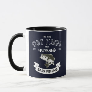 Engraçado pesque para fora a caneca da pesca da
