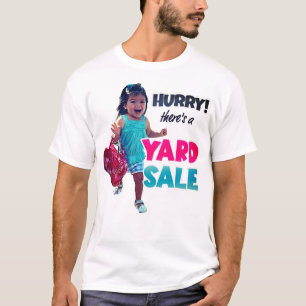 Engraçado, tem uma camiseta das mulheres do Yard S