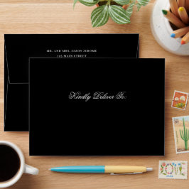 Envelope Negra Elegante com Fonte Branca