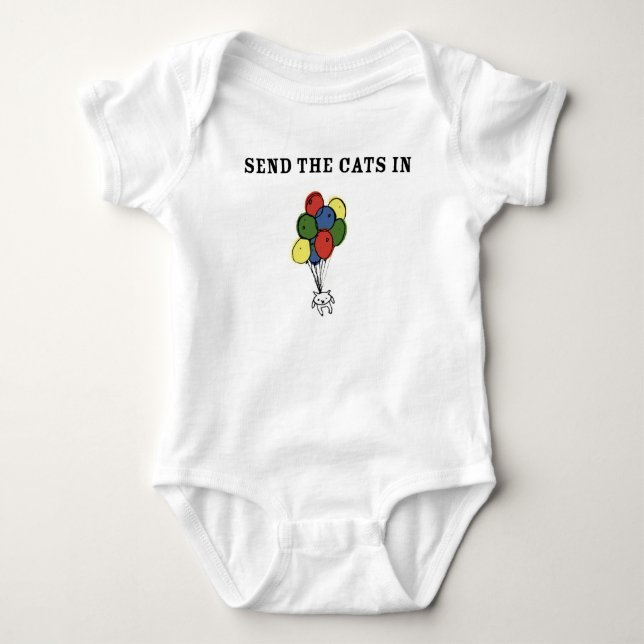 Envie os gatos no t-shirt (Frente)