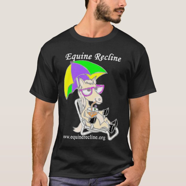 Eqüino reclina a camisa escura (Frente)
