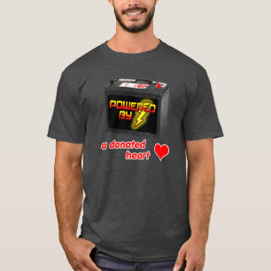 Equipado com uma t-shirt cardíaca doada