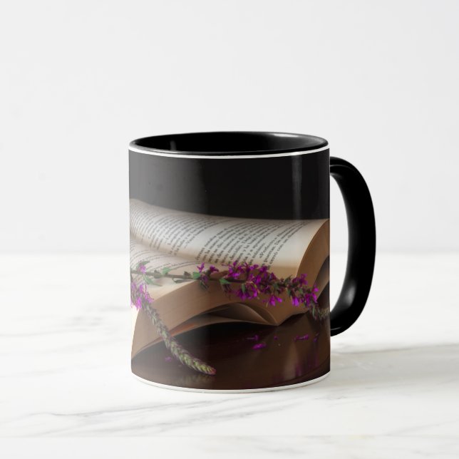 Escapar para sua prateleira de livros: Uma caneca  (Frente Esquerda)