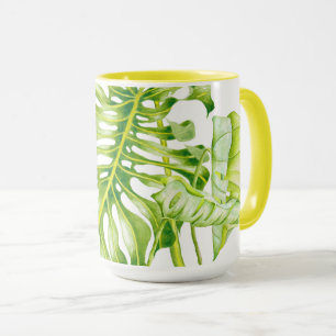 Esculturas de folha em uma caneca de combo