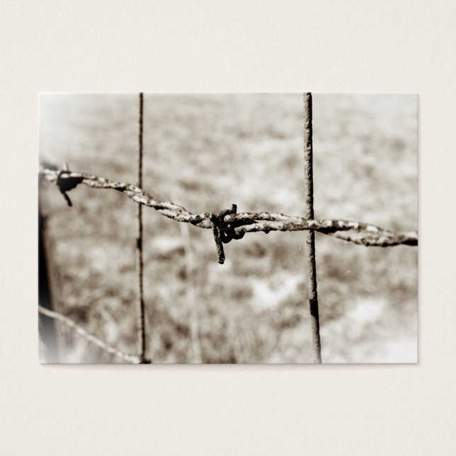 Esgrima com arame farpado (Sepia) (Frente)