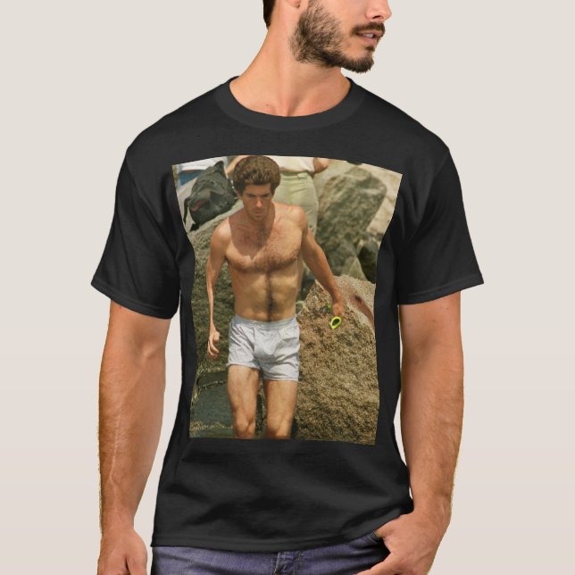 ESOME JFK JR T-SHIRTS (Frente)