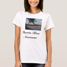 Espantoso T-shirt feminina da praia em Porto Rico