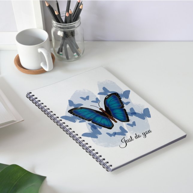 Espiral Borboletas azuis - Caderno clássico (Criador carregado)