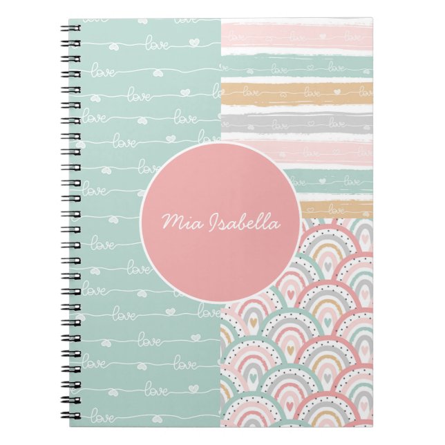 Espiral Caderno Arco-Íris Corações Lindos Remendados (Frente)