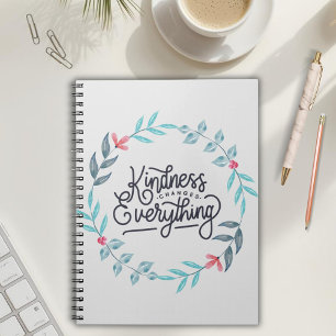 Espiral Caderno Floral Cinza "A Bondade Muda Tudo"