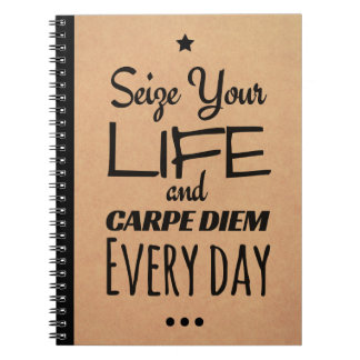 Espiral Caderno inspirado para a motivação: Carpe Diem!