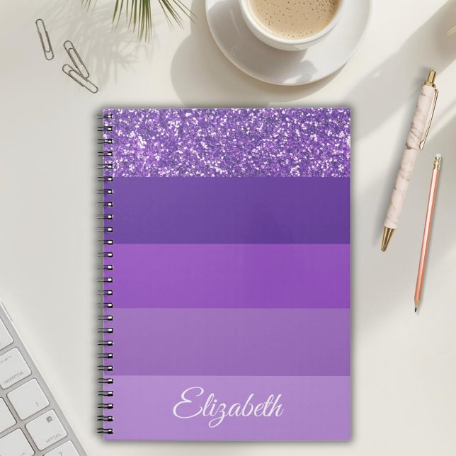 Espiral Caderno Listrado com Brilho Roxo Monograma (Criador carregado)