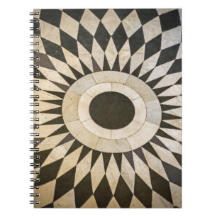 Espiral Caderno preto e branco do teste padrão