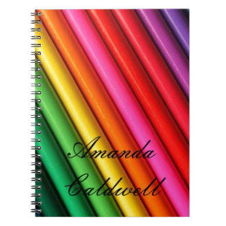 Espiral O arco-íris colorido escreve o caderno
