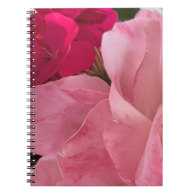 Espiral O clássico caderno de rosas (Frente)