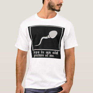 Está aqui uma imagem velha de mim -- T-shirt