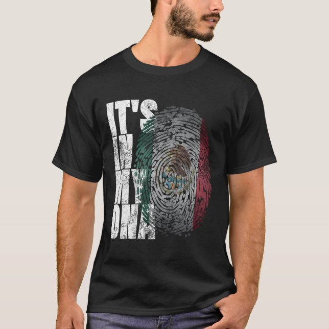 Está Na Minha Camisa Mexicana De Adn, Um Presente  (Frente)