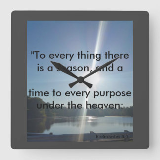 Estação e relógio de ponto