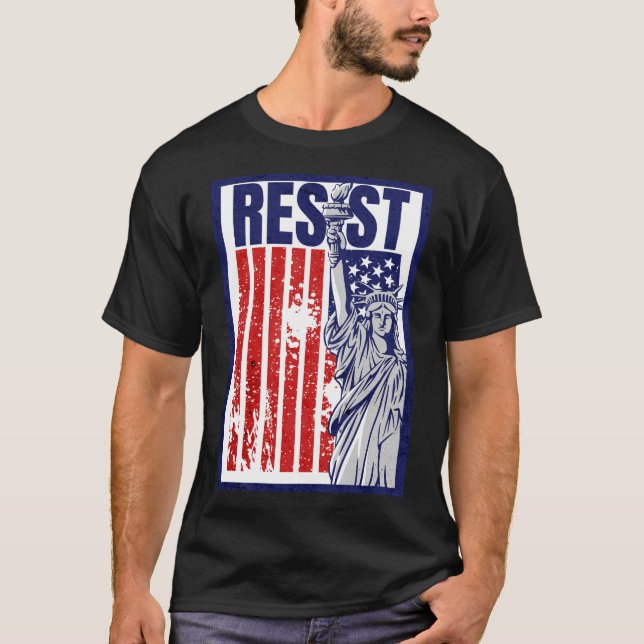 Estátua da Liberdade Resiste à Camisa de Protesto (Frente)
