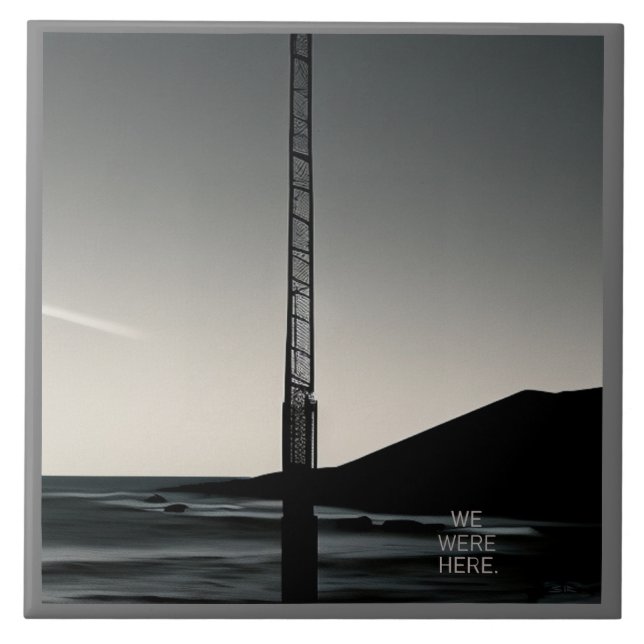 Estávamos aqui com um grande azulejo de cerâmica (Frente)