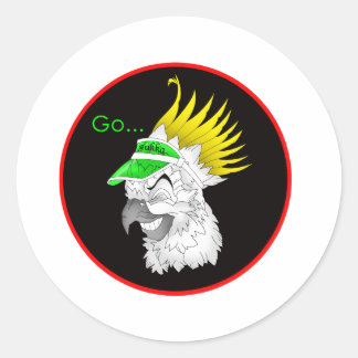 Este adesivo diz Nunca Esqueça os Outros! Redonda