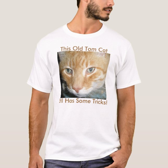 Este t-shirt velho do gato de Tom (Frente)
