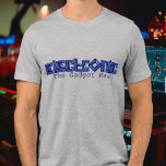 Estilo de PCB azul eletrônico na camiseta do homem<br><div class="desc">Camiseta azul estilo conselho de circuito impresso, com design eletrônico, simples e desenhado exclusivamente. Os gráficos são eletrônicos. O slogan em baixo lê atualmente o gadget man ou pode ser personalizado para sua própria mensagem, se preferir. Oferta de excelente para engenheiros eletrônicos, engenheiros de computador e para qualquer pessoa que...</div>