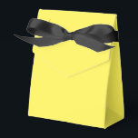 Estilo de Tenda da Caixa de Favoritos Amarelo<br><div class="desc">Estilo personalizável do tenente da caixa de favoritos mostrado com um fundo amarelo alegre e arco preto. Selecione a caixa para cores de fundo e uma das 4 cores do arco. Personalizável. Use o meu design ou faça o upload do seu trabalho de arte de fotos ou logotipos. Adicionar texto,...</div>