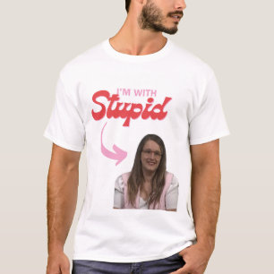 Estou com a Camisa Estúpida Imelda Padilla