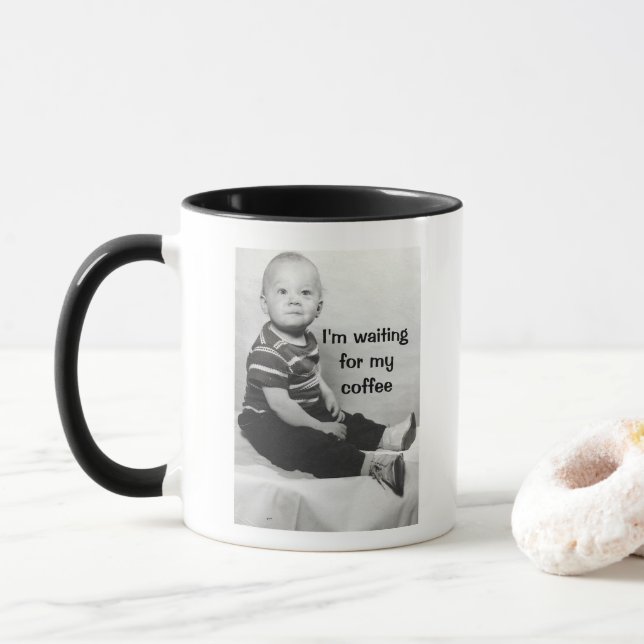 Estou esperando minha caneca de café (Com Donut)