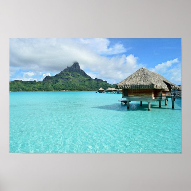 Estouro sobre Bora Bora poster (Frente)