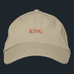 Eterno Estilo Hat Khaki King Boné de Homens Ajustá<br><div class="desc">Clássico & Regal: Este boné de algodão caquiano apresenta "King" bordado em fontes clássicas,  oferecendo uma mistura de estilo de eterno e conforto cotidiano. O design ajustável torna-o adequado para o visto de todo o dia.</div>