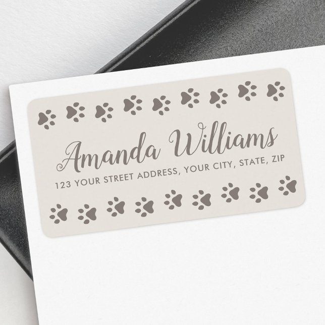 Etiqueta A pata imprime guincho bonito castanho claro (Paw prints light beige brown pretty script return label)