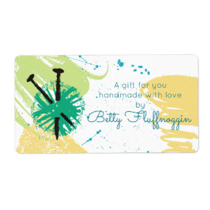 Etiqueta agulha de tricô colorido de fios