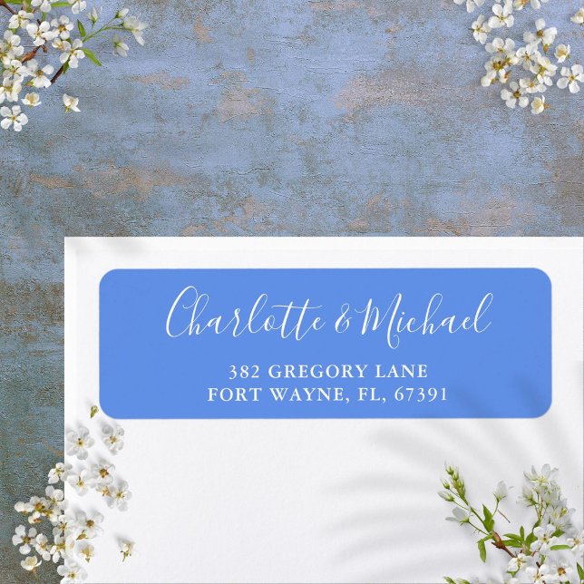 Etiqueta Azul de Centáurea Moderno Endereço de Devolução em (Cornflower Blue Modern Script Return Address Label)
