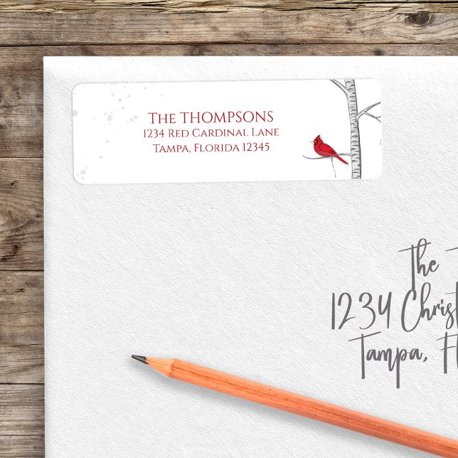 Etiqueta Botânica Vermelha Simples de inverno Feriado (Simple winter red cardinal in a birch tree woodland theme return address label. )