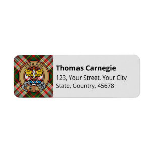 Etiqueta Clan Carnegie Crest sobre o Vestido Tartan