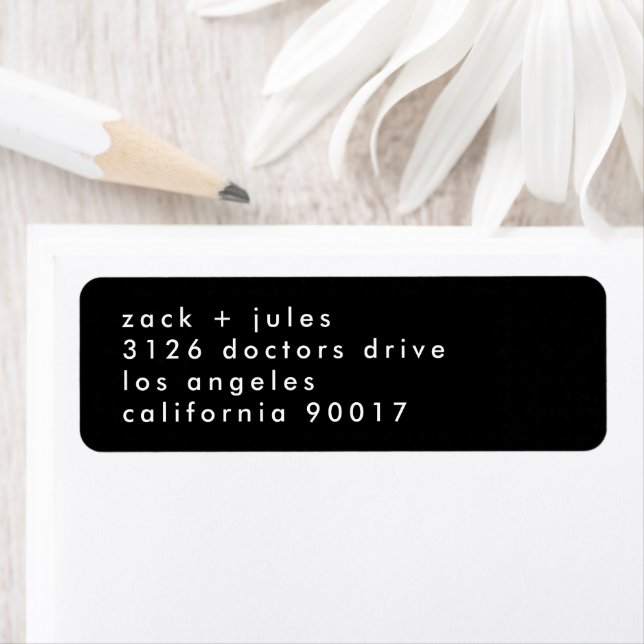 Etiqueta Custom Black White Names Stylish Wedding (Insitu)