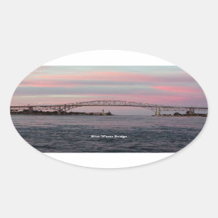 Etiqueta da ponte da água azul
